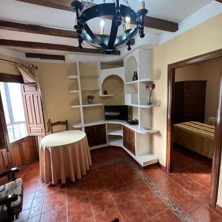 Apartamentos Turisticos La Posada 오로페사 외부 사진