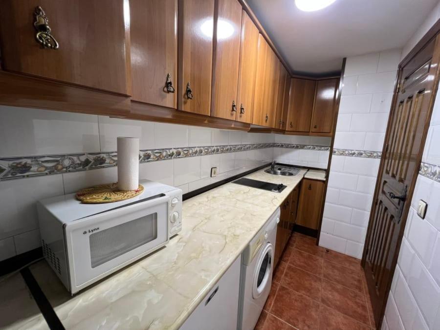 Apartamentos Turisticos La Posada 오로페사 외부 사진