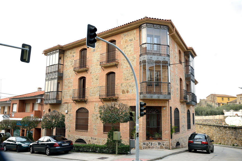 Apartamentos Turisticos La Posada 오로페사 외부 사진